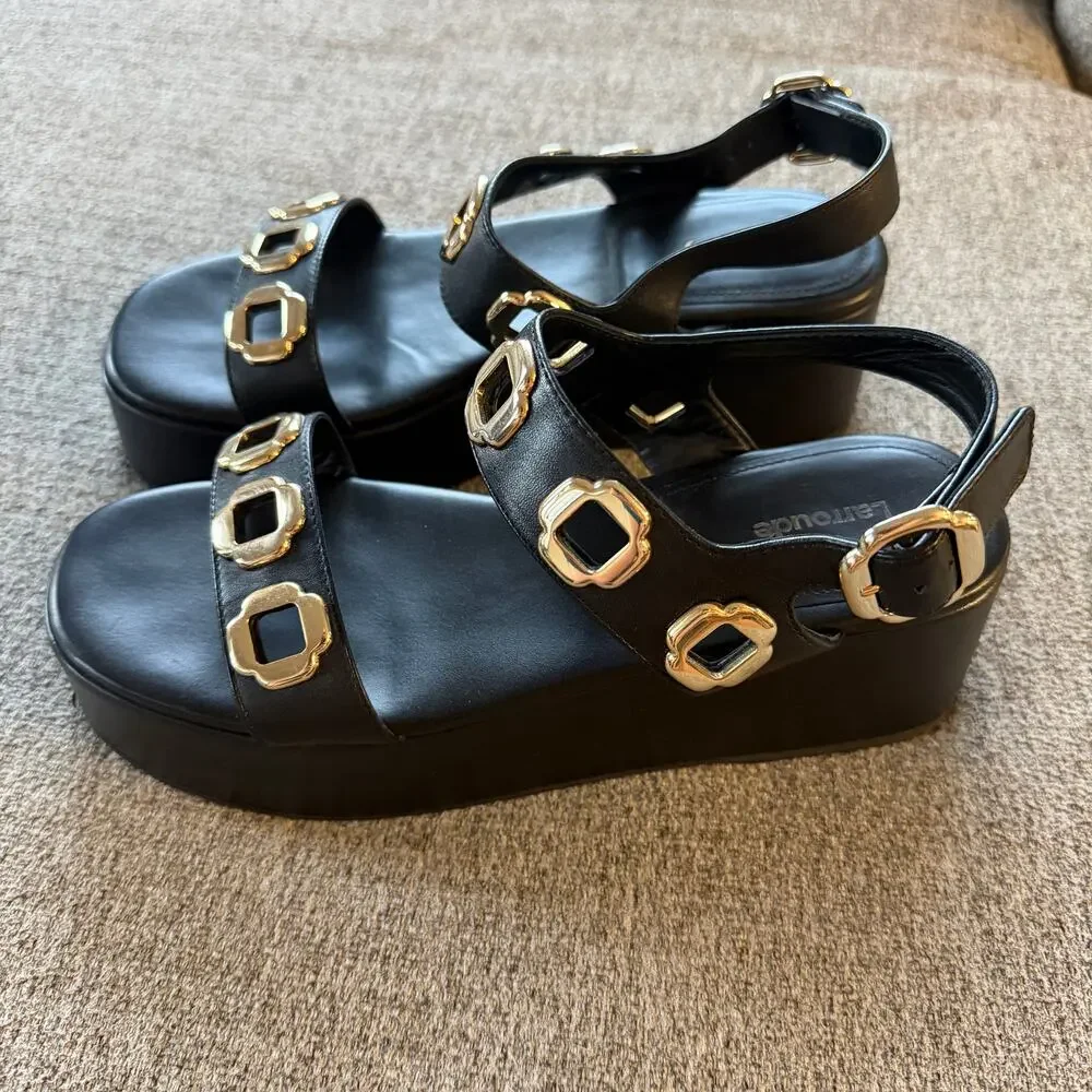 Larroude Milan Black Leather Grommet Flatform Sandals Size 9